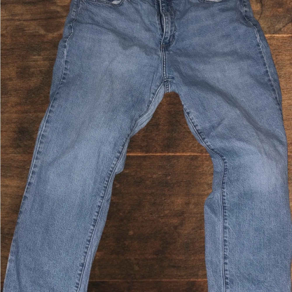 Universal Thread Women's High Rise Blue Jeans
